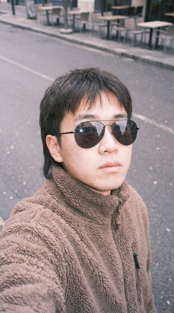 Selfie homme asiatique — La base